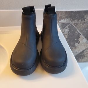 Toms black mallow boots